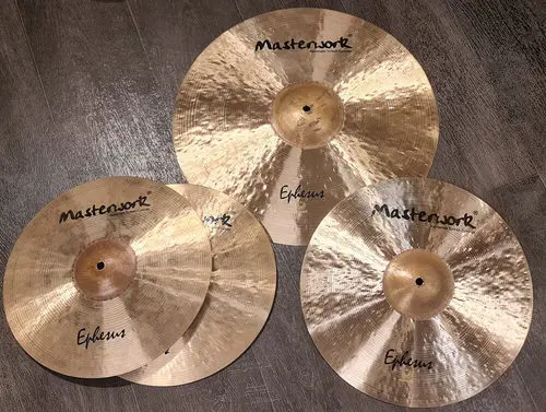 סט מצילות עבודת יד EST-100 EPHESUS מבית MASTERWORK