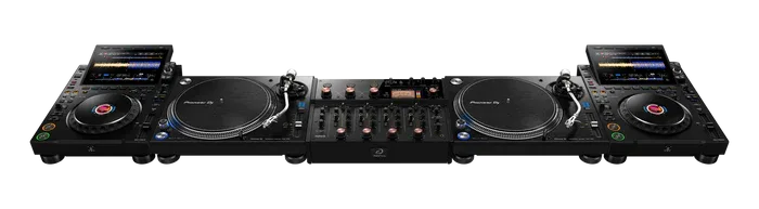 CDJ-3000X AlphaTheta.